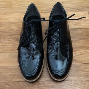 Black Patent Leather, Lace Up, Thick Soled, Oxford, Franco Sarto brand. Sz. 8